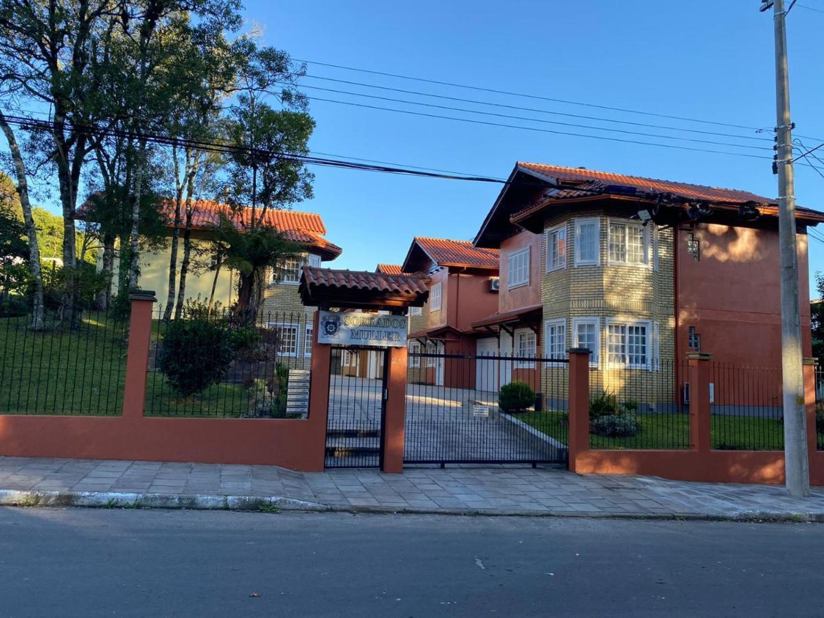 Sobrados Muller Appartement Gramado Buitenkant foto