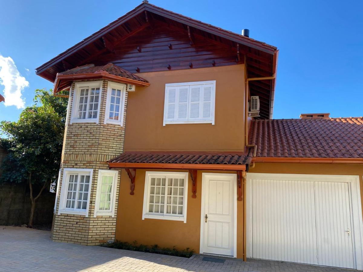 Sobrados Muller Appartement Gramado Buitenkant foto